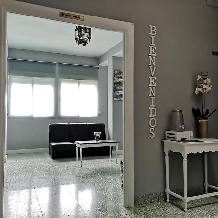 Hostal Pension Rosada Santafé Екстериор снимка