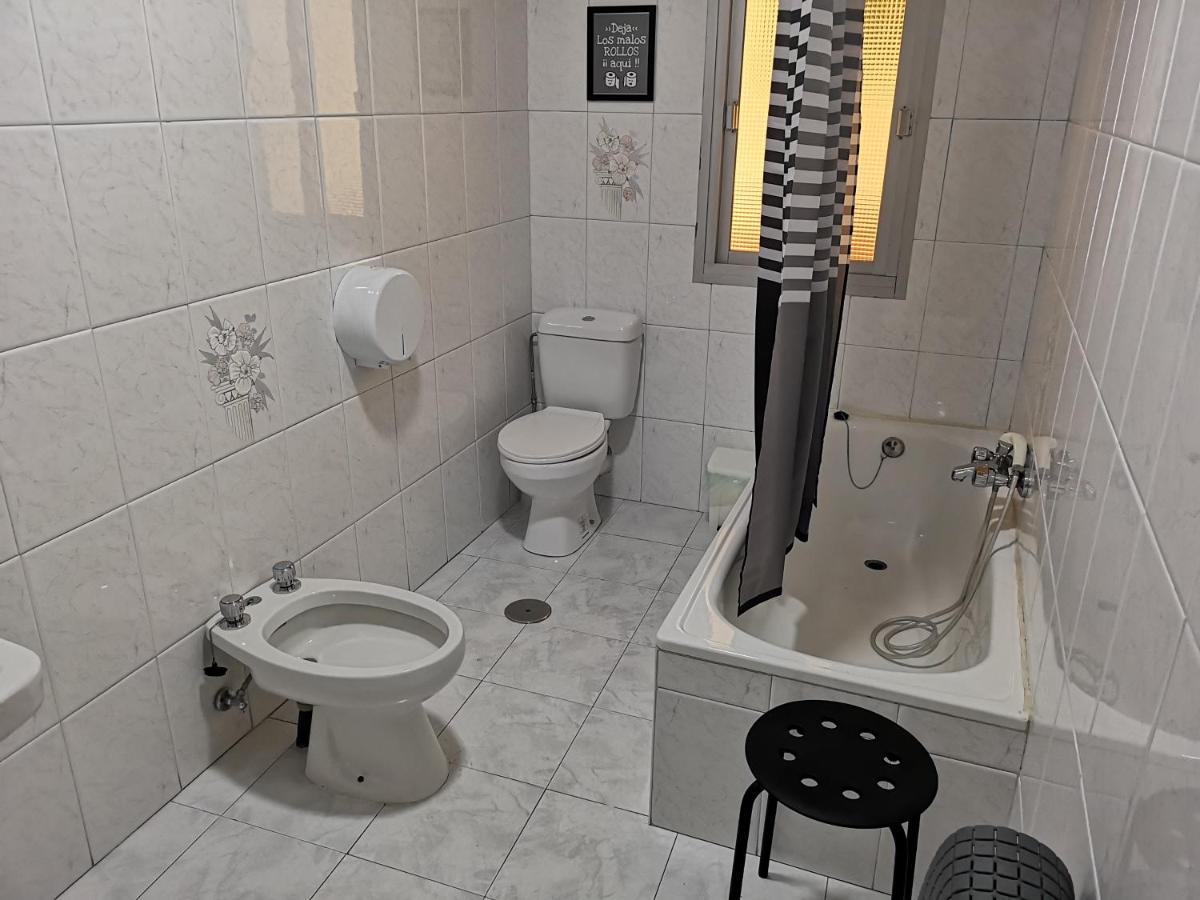 Hostal Pension Rosada Santafé Екстериор снимка