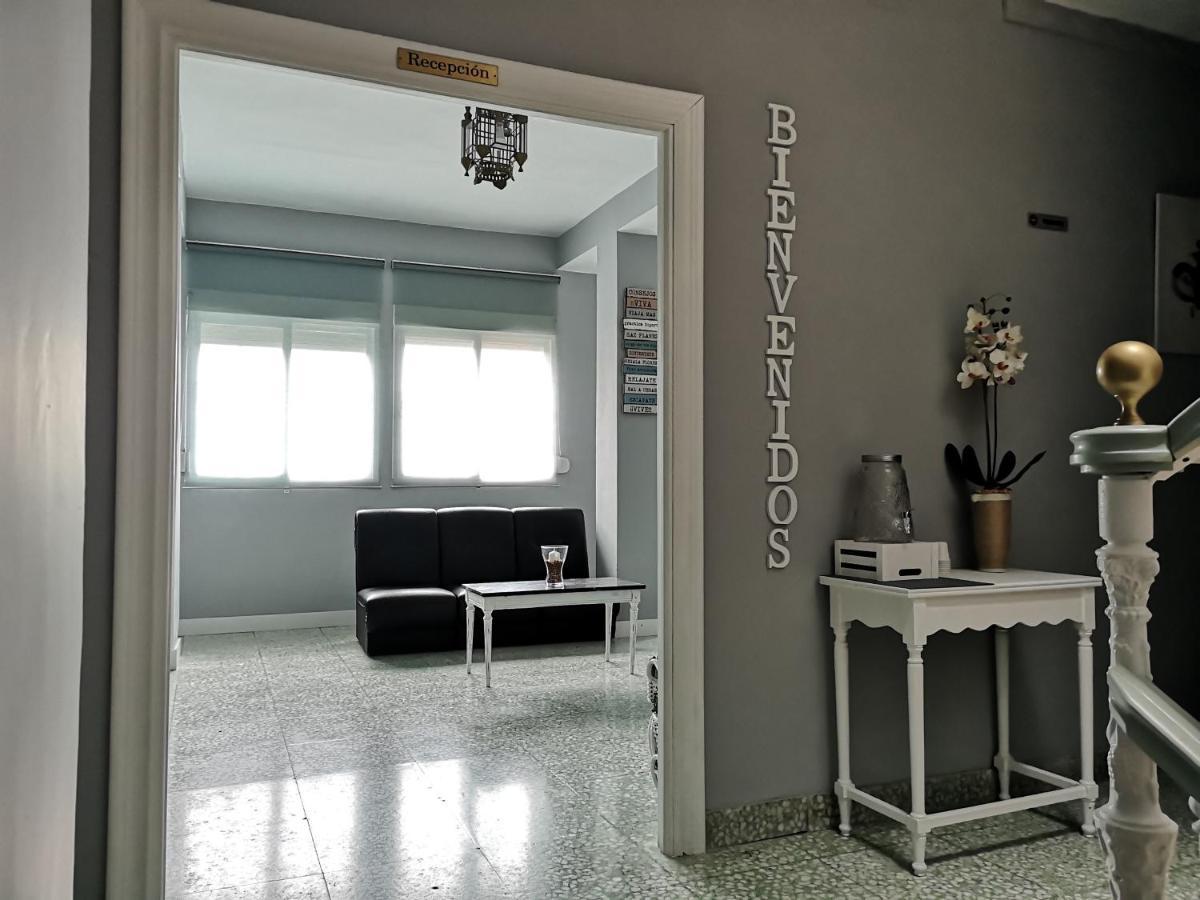 Hostal Pension Rosada Santafé Екстериор снимка